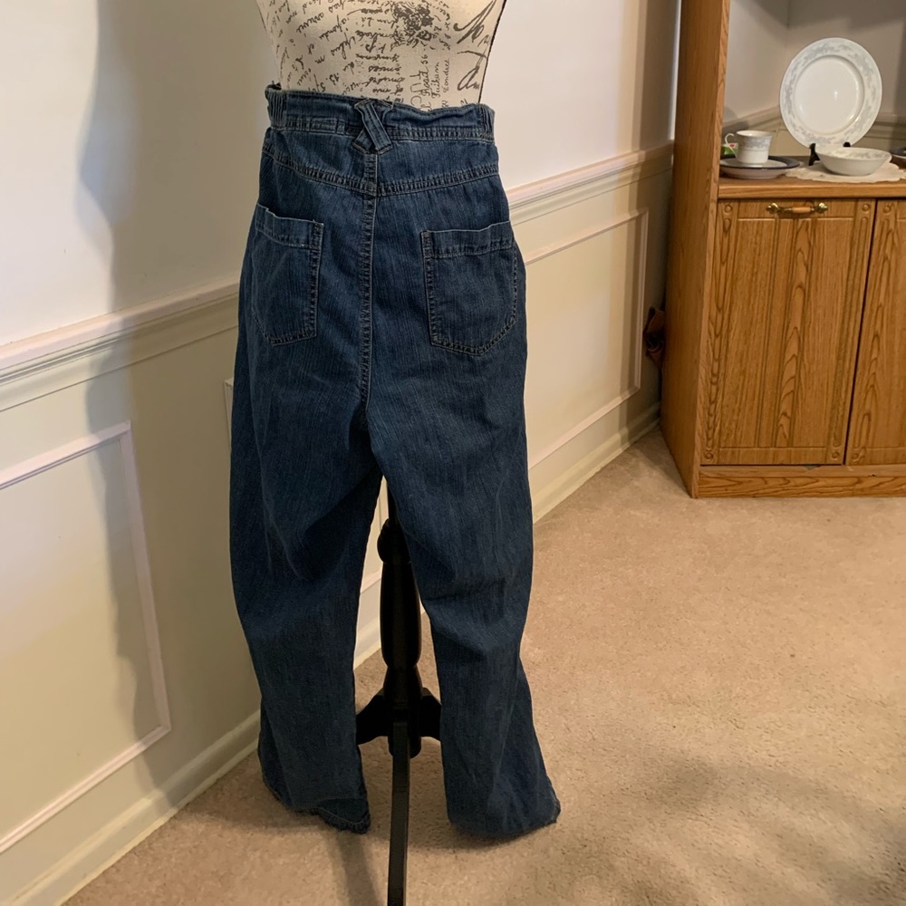 Jeans - Picture 2 of 7